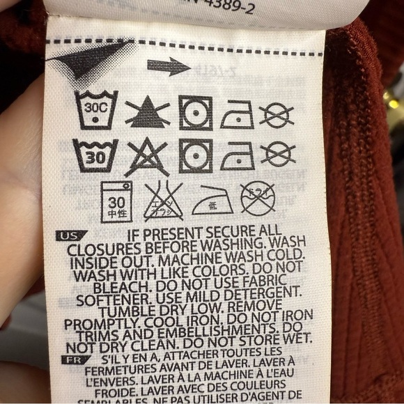 5.11 Tactical Men’s Long Sleeved 3/4 Zipper Performance Top Size XL GUC Rust Red - Picture 5 of 6